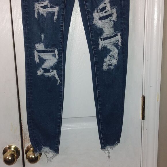 American Eagle Next Level Stretch Super Distressed Hi Rise Jeggings  Sz 4S  NWOT - Picture 2 of 16